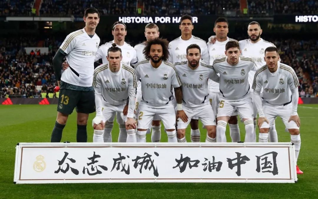 存在感一般！胡金秋&孙铭徽CBA揭幕战合砍18分6板5助（胡金秋、孙铭徽状态平平：CBA揭幕战合计18分6篮板5助攻）