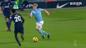 队记：杨瀚森随着比赛的进行越打越舒服，他需要真正上场打球