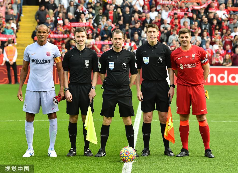 半场战报：勒沃库森0-1多特，安塞尔米诺头槌破门（半场战况：勒沃库森0-1落后多特，安塞尔米诺头球建功）