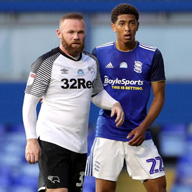 黄希扬：冲超后一直处于兴奋激动状态，身体允许的话会继续踢（黄希扬：升超后难抑兴奋，身体允许就继续踢）