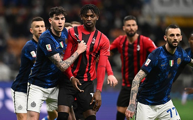 法尔克：曼联和纽卡曾有意沃尔特马德，但他目前不想离开德甲（德媒法尔克：曼联与纽卡曾追求沃尔特马德，球员暂不打算离开德甲）